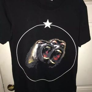 Given by t shirt size m